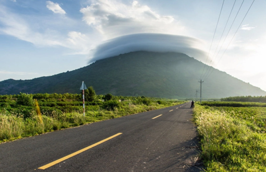 Scenic road to Sun World Ba Den Mountain Tay Ninh – popular route for private car and motorbike travelers