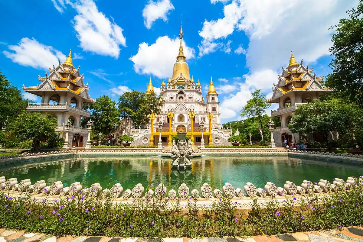 Buu Long Pagoda offers a regal yet serene atmosphere