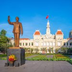 Admire the Ho Chi Minh City People's Committee building.