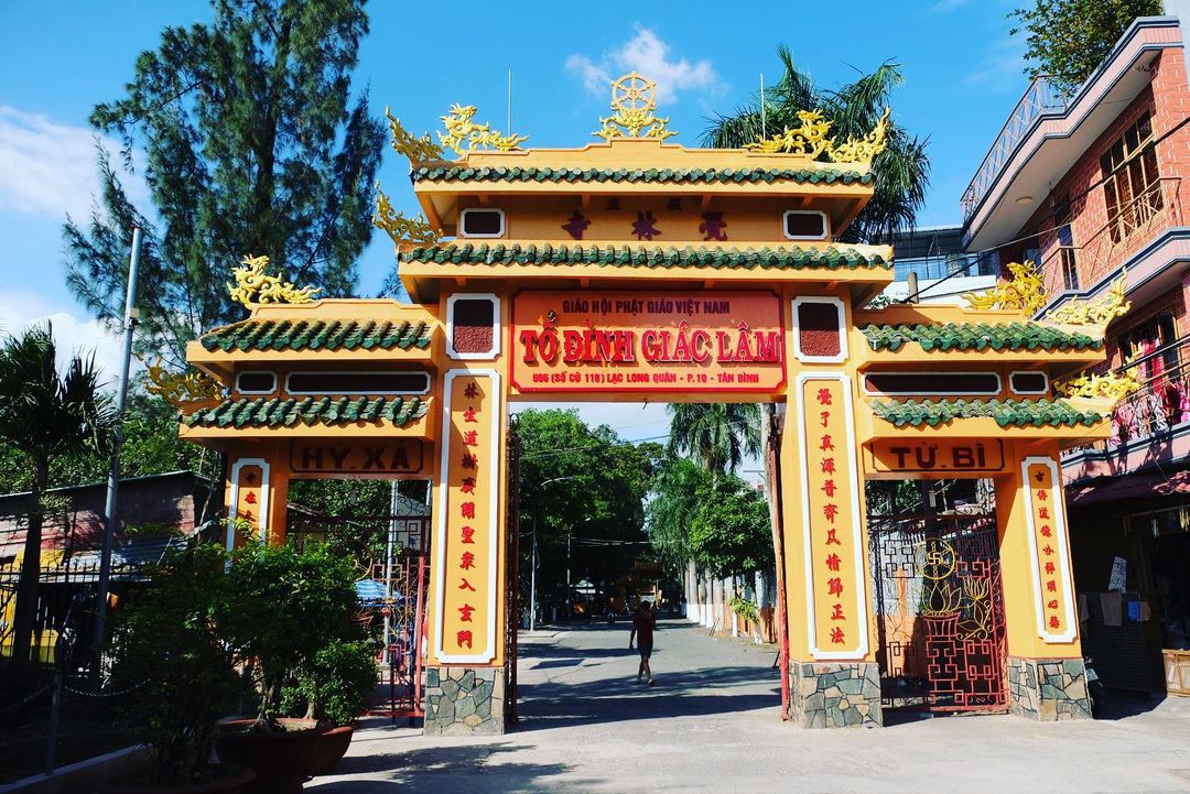Exploring Giac Lam Pagoda: A Historic Buddhist Site in Ho Chi Minh City